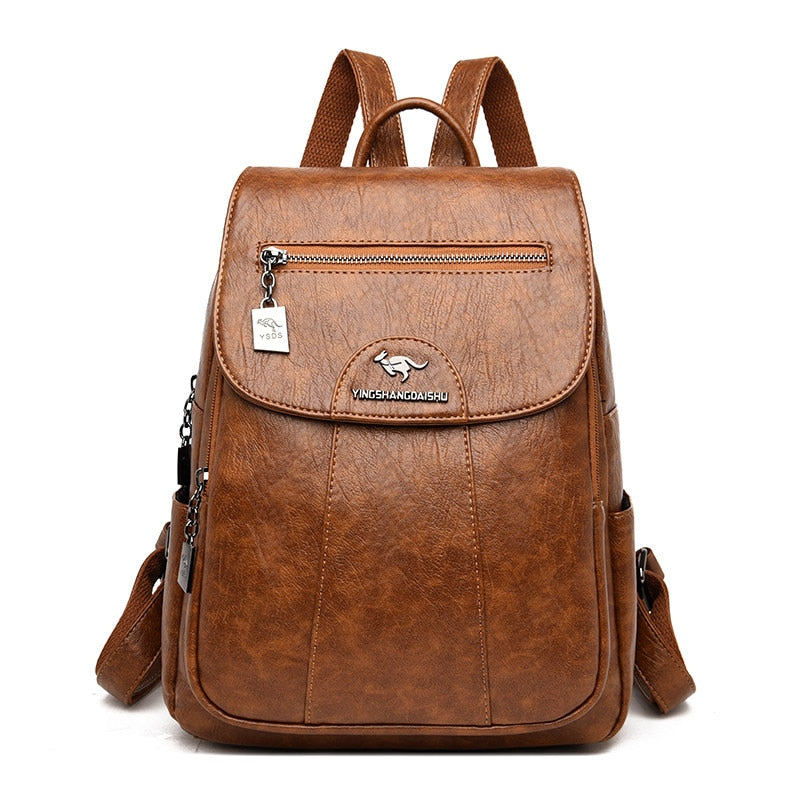 Mochila de Senhora Aurelia em Pele — Transporte Estruturado para o Dia a Dia - Desfino