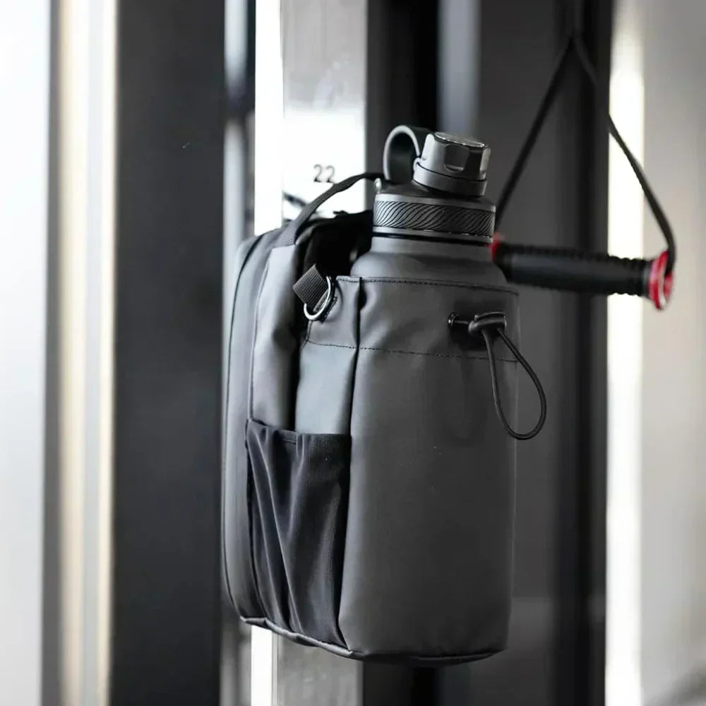 Magnetická sportovní taška QuantaLock — bezpečné uchycení ke skříňce a stojanu - Desfino