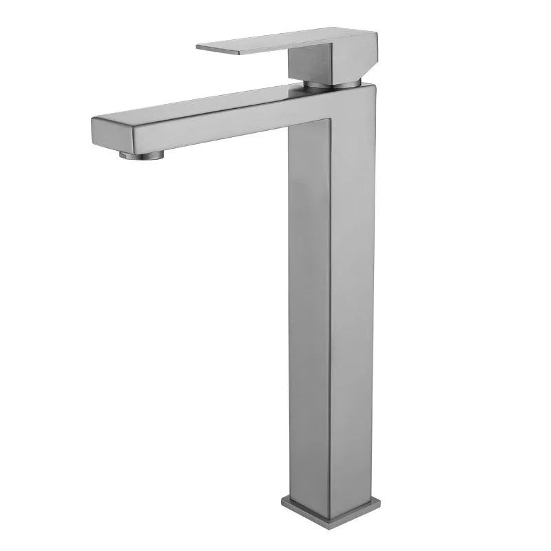 Astraea modern badrumsblandare — ettgreppsdesign - Desfino