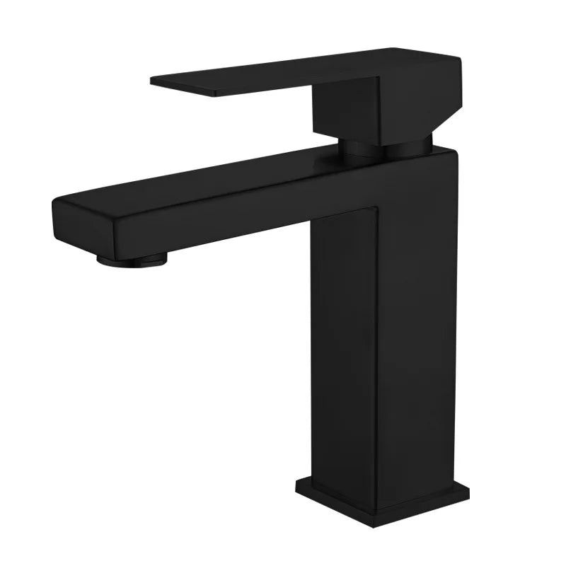 Astraea modern badrumsblandare — ettgreppsdesign - Desfino