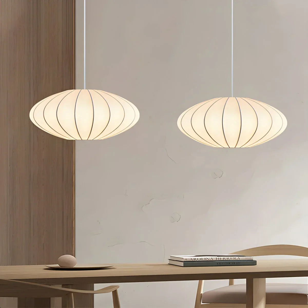 Vintage-LED-Pendelleuchte aus Seide in Laternenform | Desfino