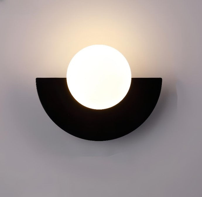 Candeeiro de parede LED semicircular NovaArc de estilo nórdico — Metal, 30 cm × 15 cm - Desfino