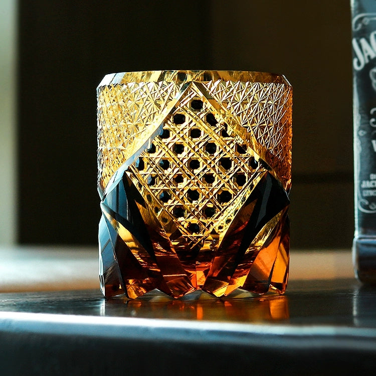 Bicchiere da whisky Kirei Dark Knight con scatola in legno — Realizzato a mano in stile Edo Kiriko - Desfino