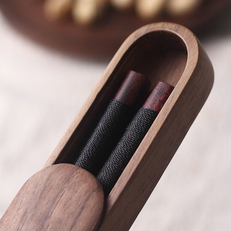 Hashis de nogueira-preta Virelle — Fio decorativo, caixa de madeira - Desfino