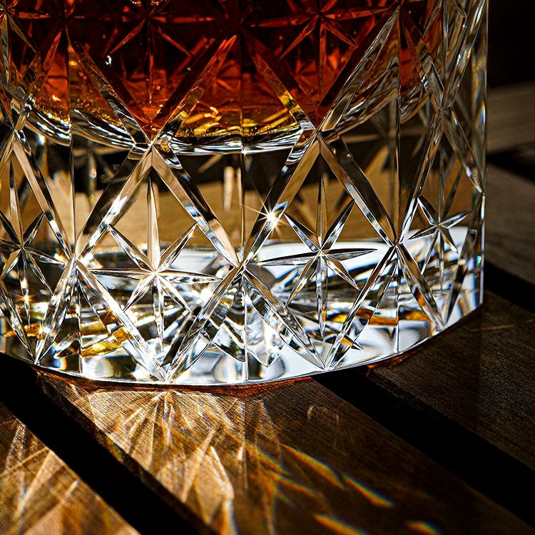 Hoshira Handcrafted Whisky Glass — Celestial Design, Wooden Box