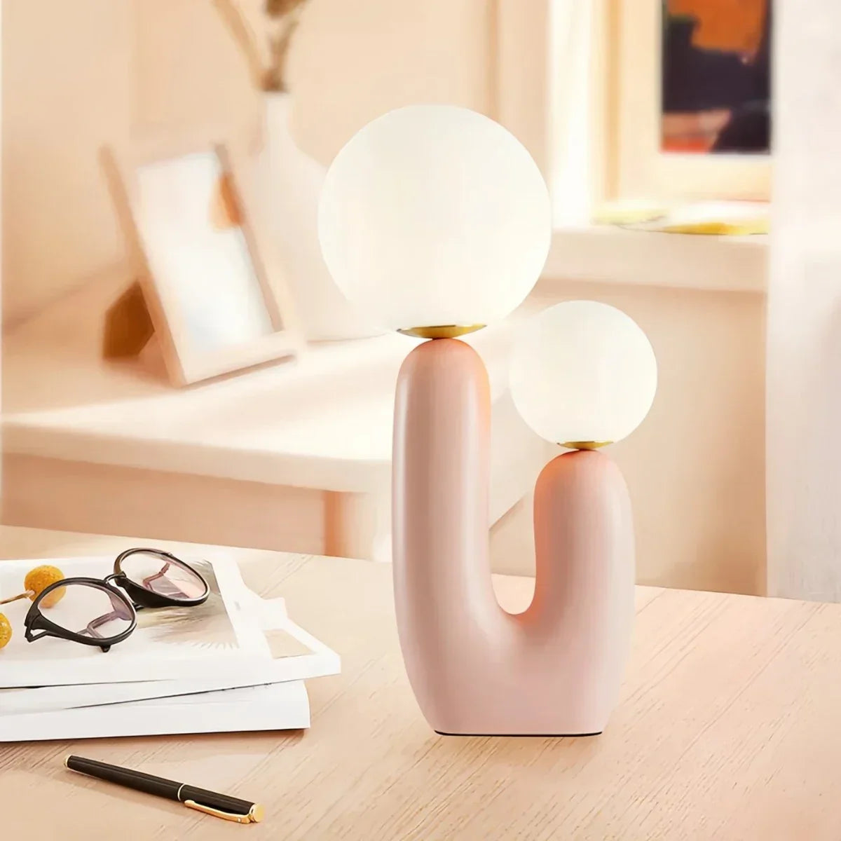 Rau strukturierte Harztischlampe | Desfino