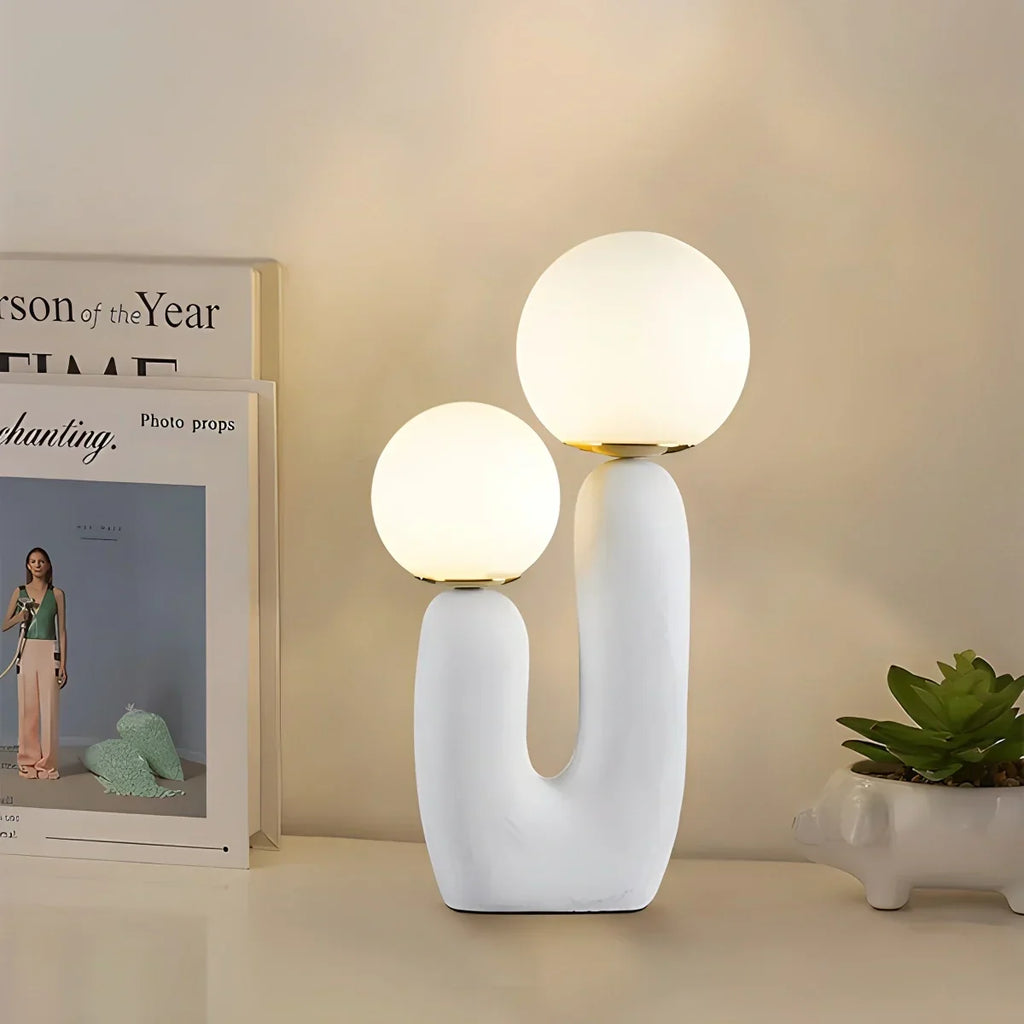 Rau strukturierte Harztischlampe | Desfino