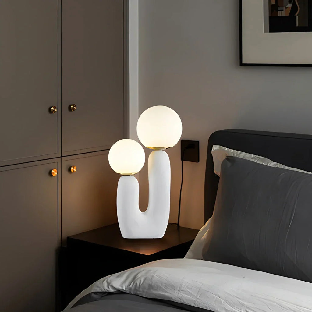 Rau strukturierte Harztischlampe | Desfino