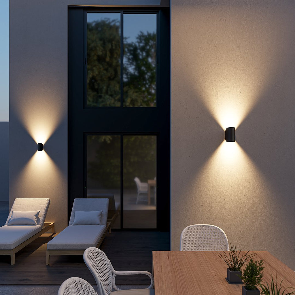 Applique murale moderne LumaTwist — LED chaude à lumière diffuse, profil mince - Desfino