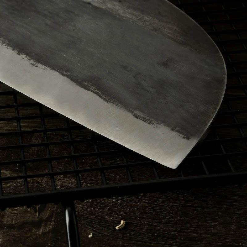 Couteau de chef serbe Almazan — Acier au carbone forgé à la main, soie pleine G10 - Desfino