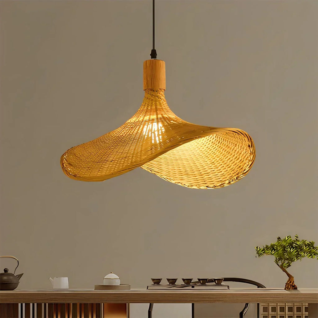 Ren Bamboo Pendant Lamp for Modern Spaces | Desfino