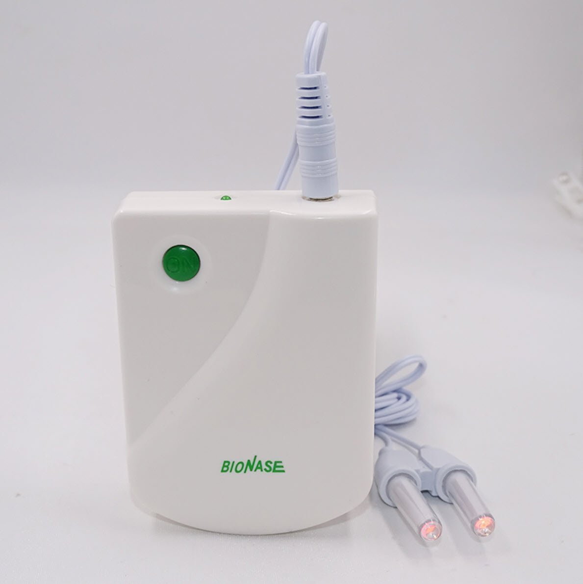 Infrared Nasal Relief Device — 630 nm Light Therapy - Desfino