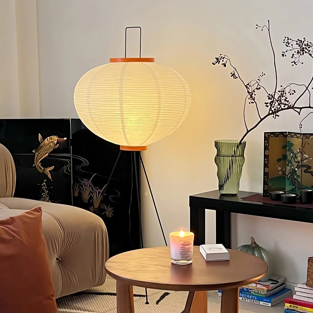 Hikaru slank gulvlampe inspirert av Japan, i rispapir - Desfino