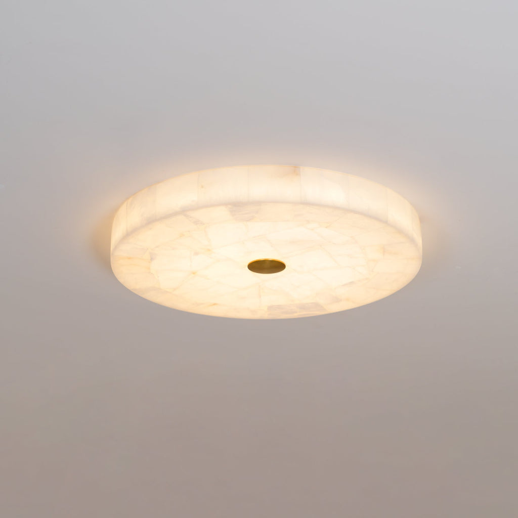 Asterra loftslampe i alabast — klassisk cirkulært design | Desfino