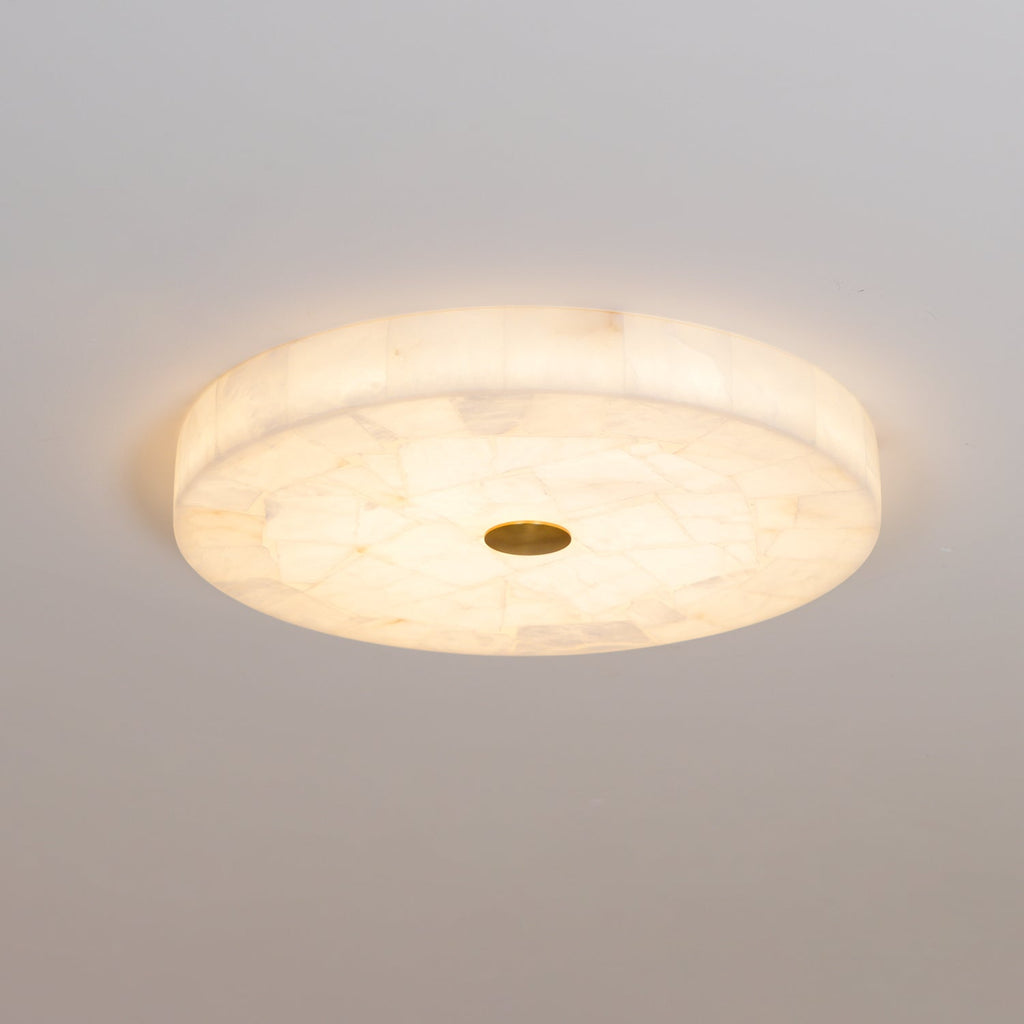 Asterra loftslampe i alabast — klassisk cirkulært design | Desfino