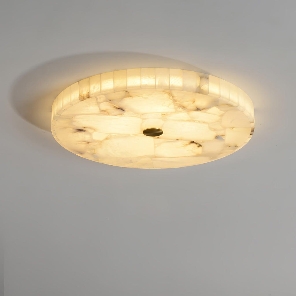Asterra loftslampe i alabast — klassisk cirkulært design | Desfino