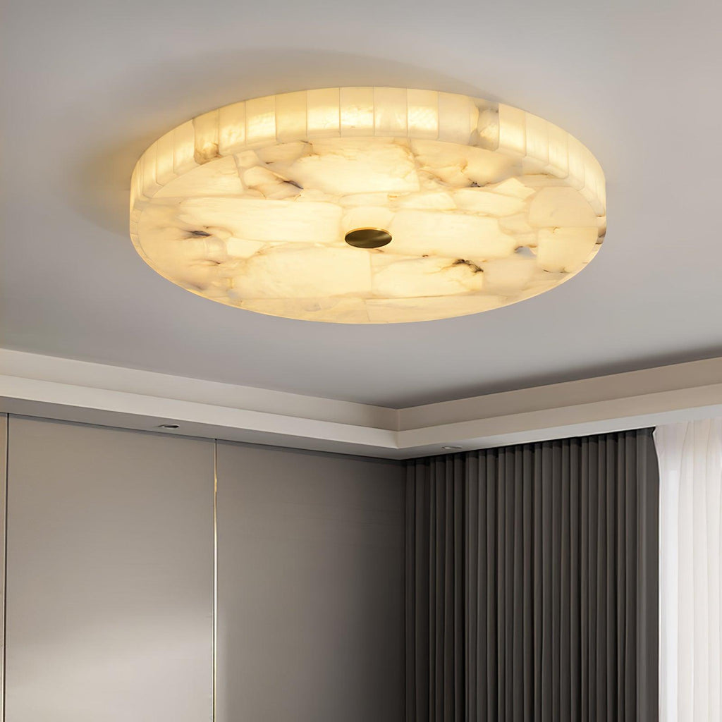 Asterra loftslampe i alabast — klassisk cirkulært design | Desfino