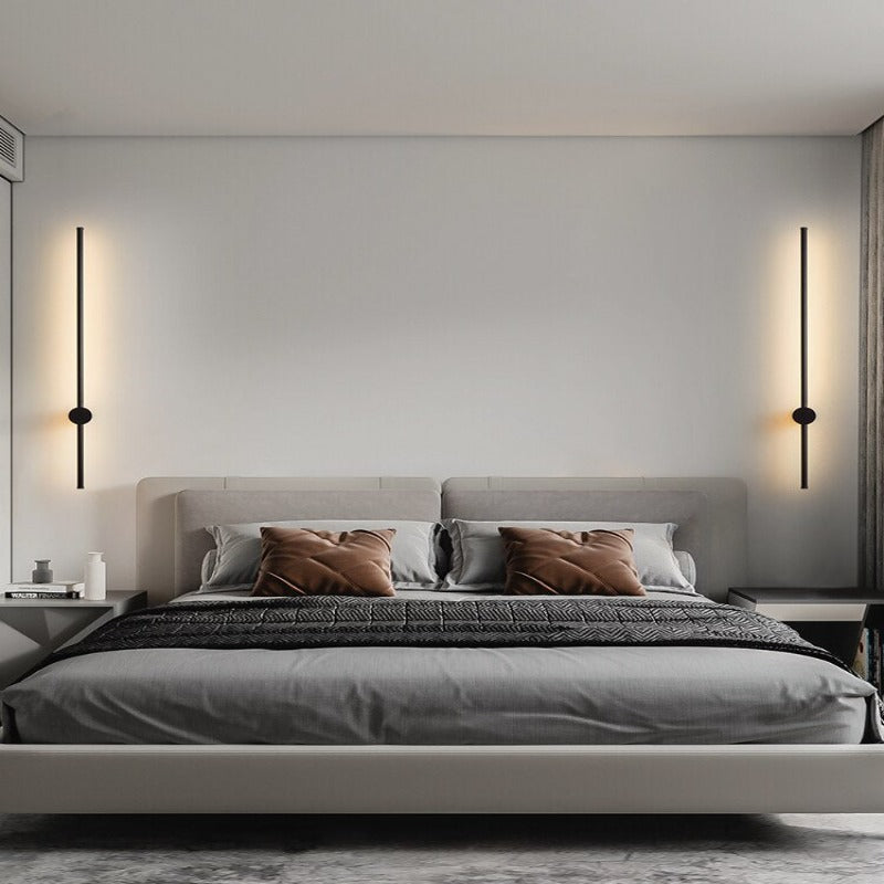 Aplica de perete minimalistă AureaNova — lumină LED modernă, aurie/neagră - Desfino