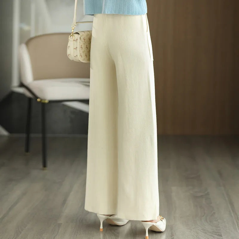 Aveline 100% Wool Relaxed-Fit Wide-Leg Sweatpants - Desfino