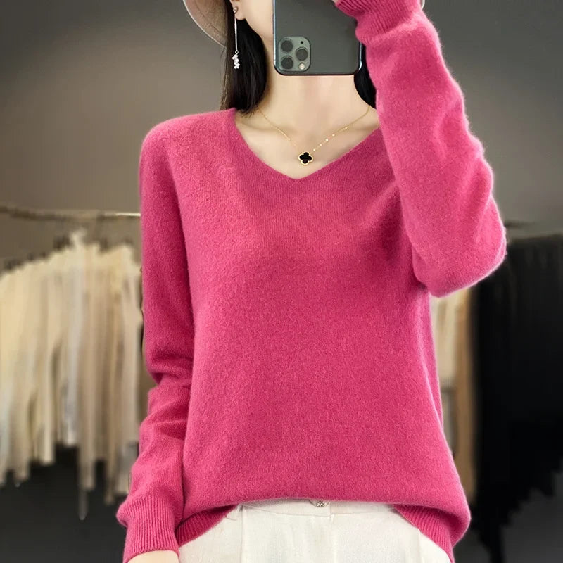 Maglione Solara con scollo a V — Vestibilità slim, 2 fili, 100% lana merino australiana extrafine - Desfino