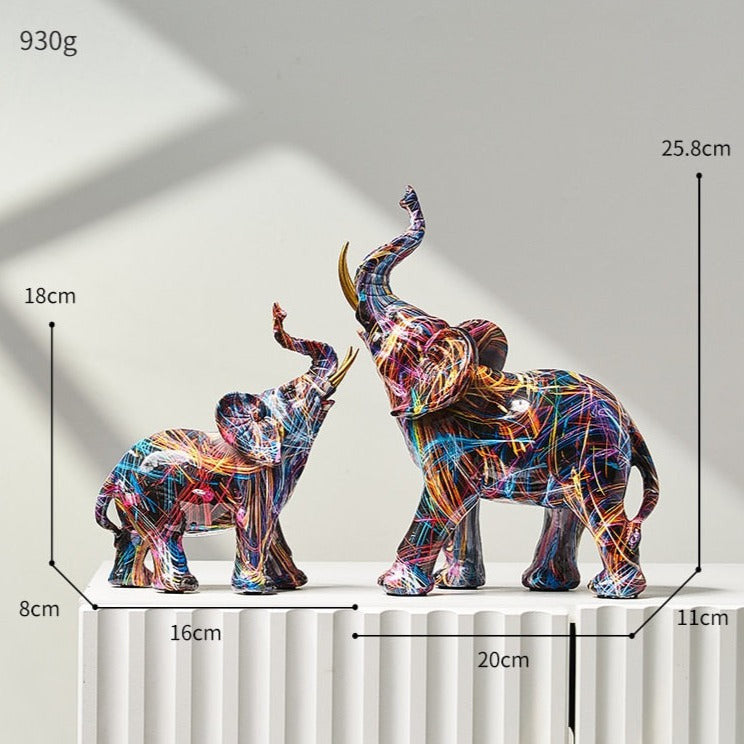 Statue d’éléphant peinte et colorée Aurella — Sculpture nordique - Desfino