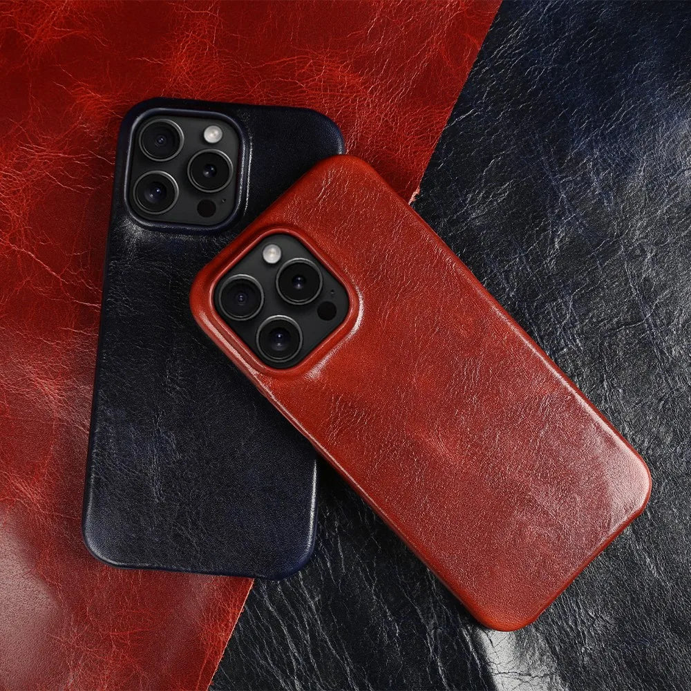Capa artesanal em pele genuína de vaca para iPhone Crownline - Desfino