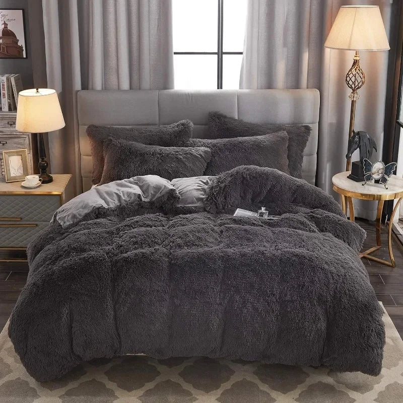 Capa de edredão de veludo Silvara — Roupa de cama aconchegante em pelo sintético macio - Desfino