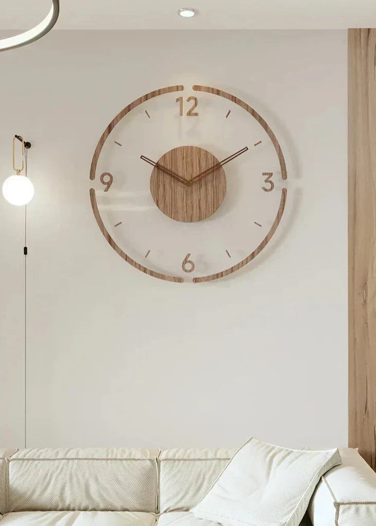 Aeron vægur i massivt træ — minimalistisk, lydløst kvartsur - Desfino