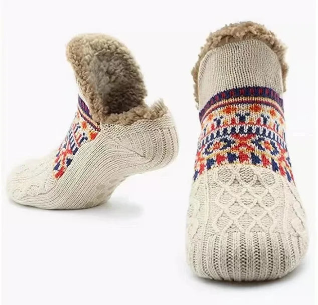 Hřejivé prémiové termální ponožky na podlahu HearthStep Cozy — neobjemná izolace, celodenní hřejivost
