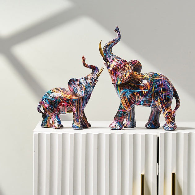 Statue d’éléphant peinte et colorée Aurella — Sculpture nordique - Desfino