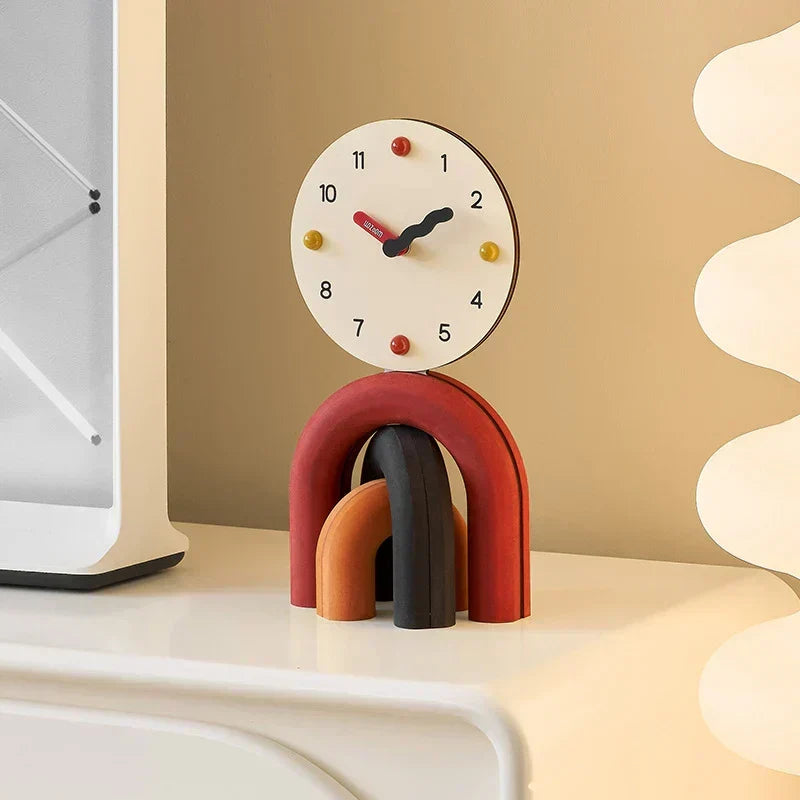 Horloge de bureau nordique en arche LumenArc — Quartz silencieux, deux finitions - Desfino