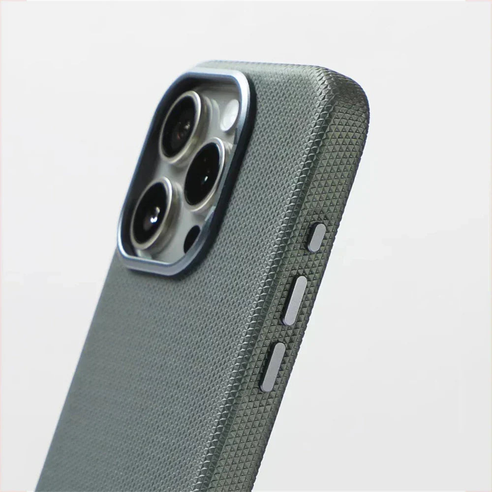 Capa Stealth Guard para iPhone — Perfil Fino, Design de Cobertura Total - Desfino