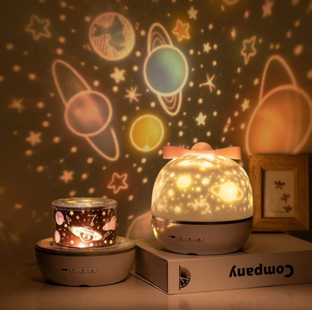 LunaNest stjerneprojektor som natlampe — fjernbetjening, 360° projektion - Desfino