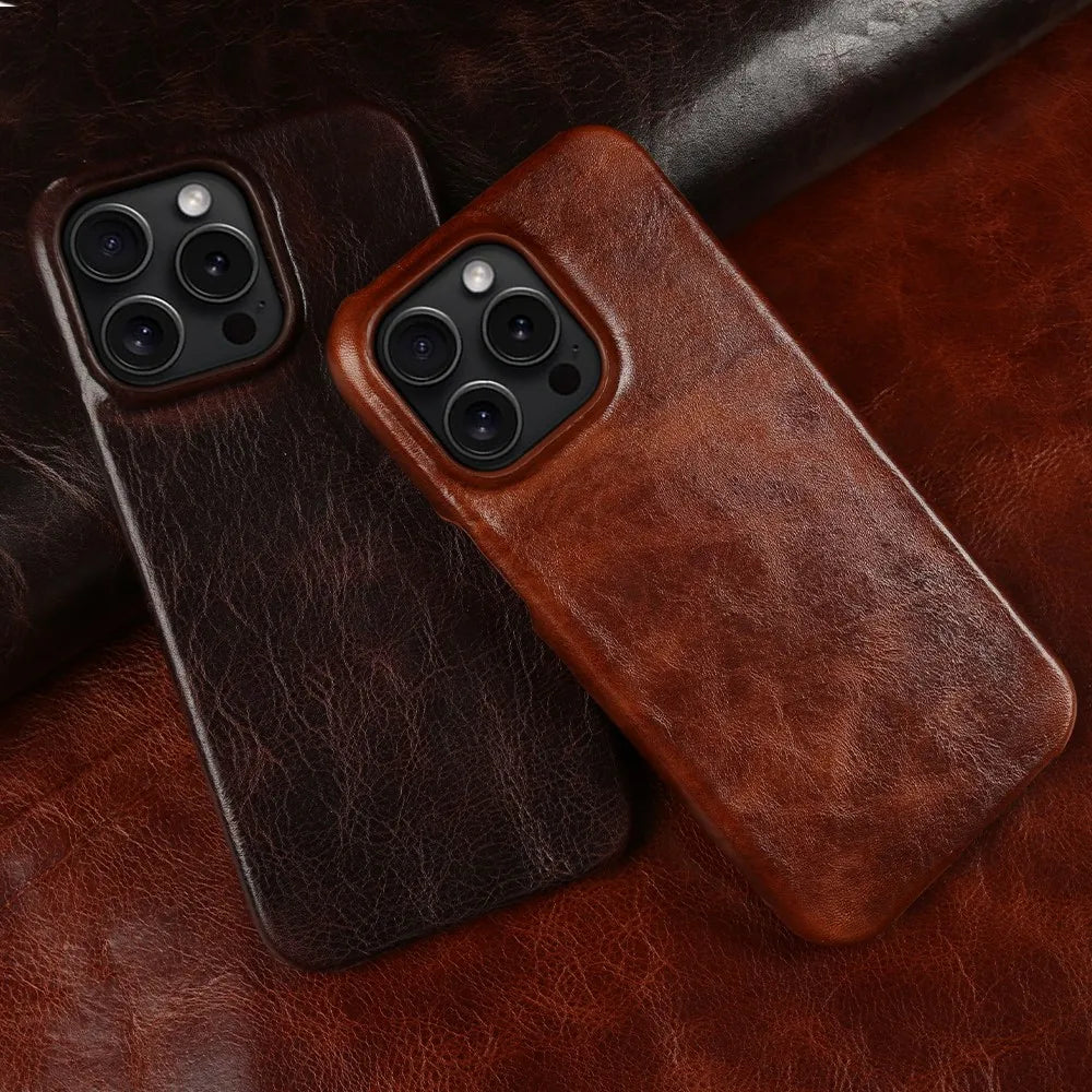 Capa artesanal em pele genuína de vaca para iPhone Crownline - Desfino