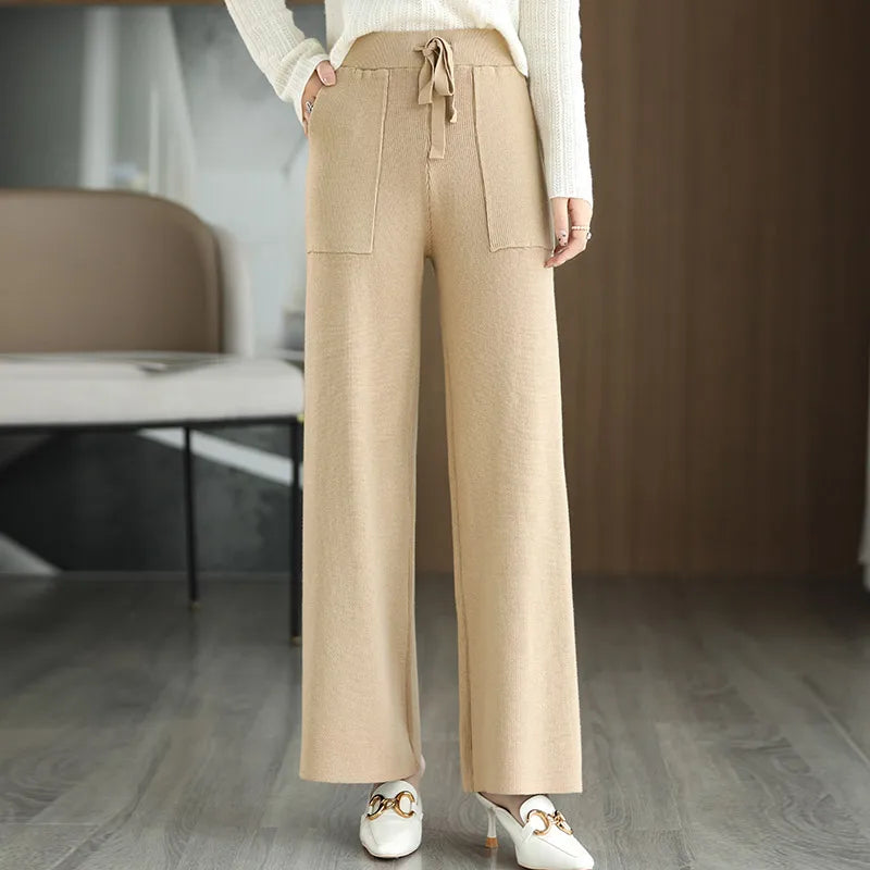 Aveline 100% Wool Relaxed-Fit Wide-Leg Sweatpants - Desfino