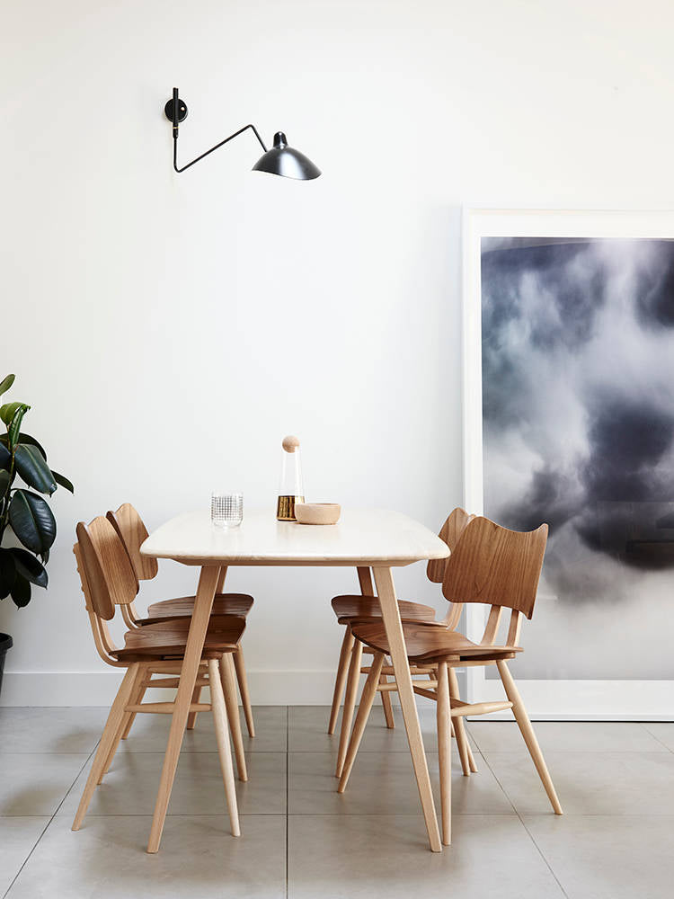 Zweiarmige Plug-in-Wandleuchte für das Schlafzimmer | Desfino