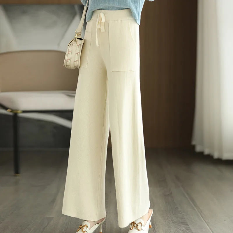 Aveline 100% Wool Relaxed-Fit Wide-Leg Sweatpants - Desfino