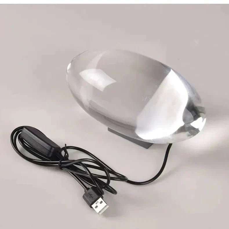 Lampe de table Solara — abat-jour transparent effet cristal, éclairage LED et projecteur de nuit - Desfino