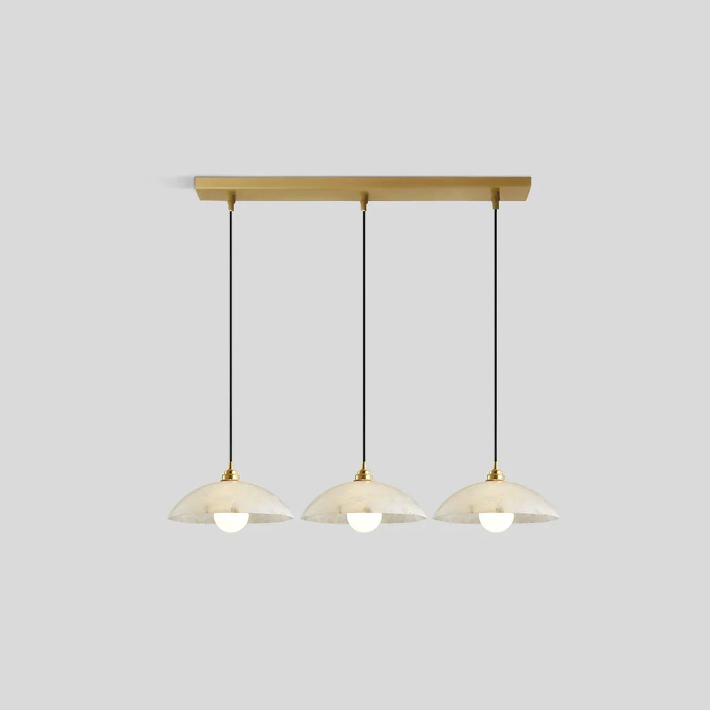 Pendelleuchte aus spanischem Alabaster in Kuppelform für das Esszimmer | Desfino
