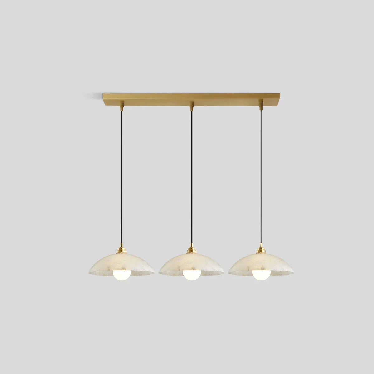 Pendelleuchte aus spanischem Alabaster in Kuppelform für das Esszimmer | Desfino