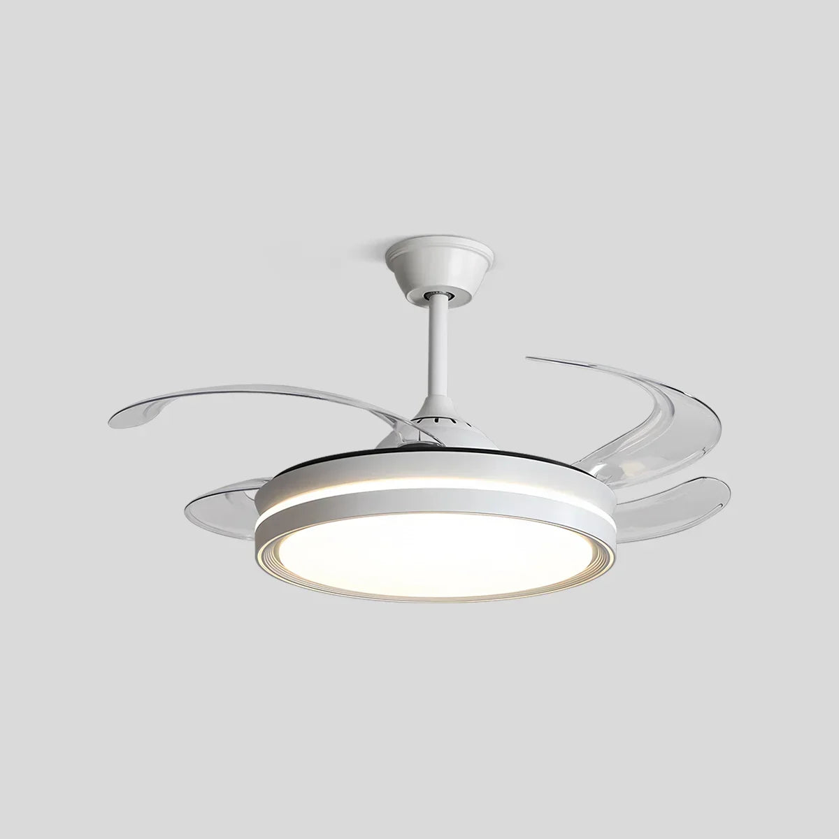 Moderner leiser Deckenventilator mit Fernbedienung und Licht | Desfino
