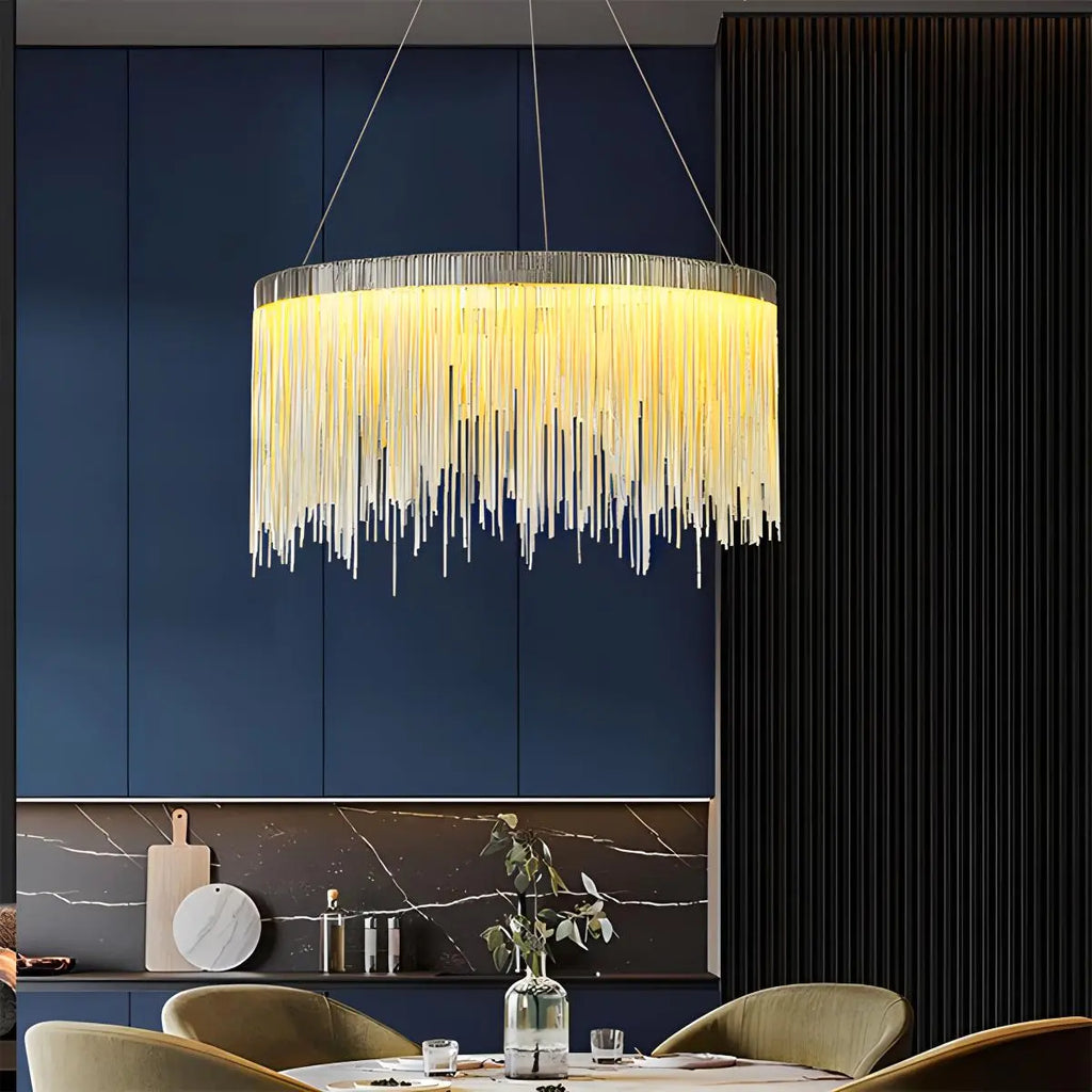 Moderner Kronleuchter mit Quasten im Art-déco-Stil | Desfino