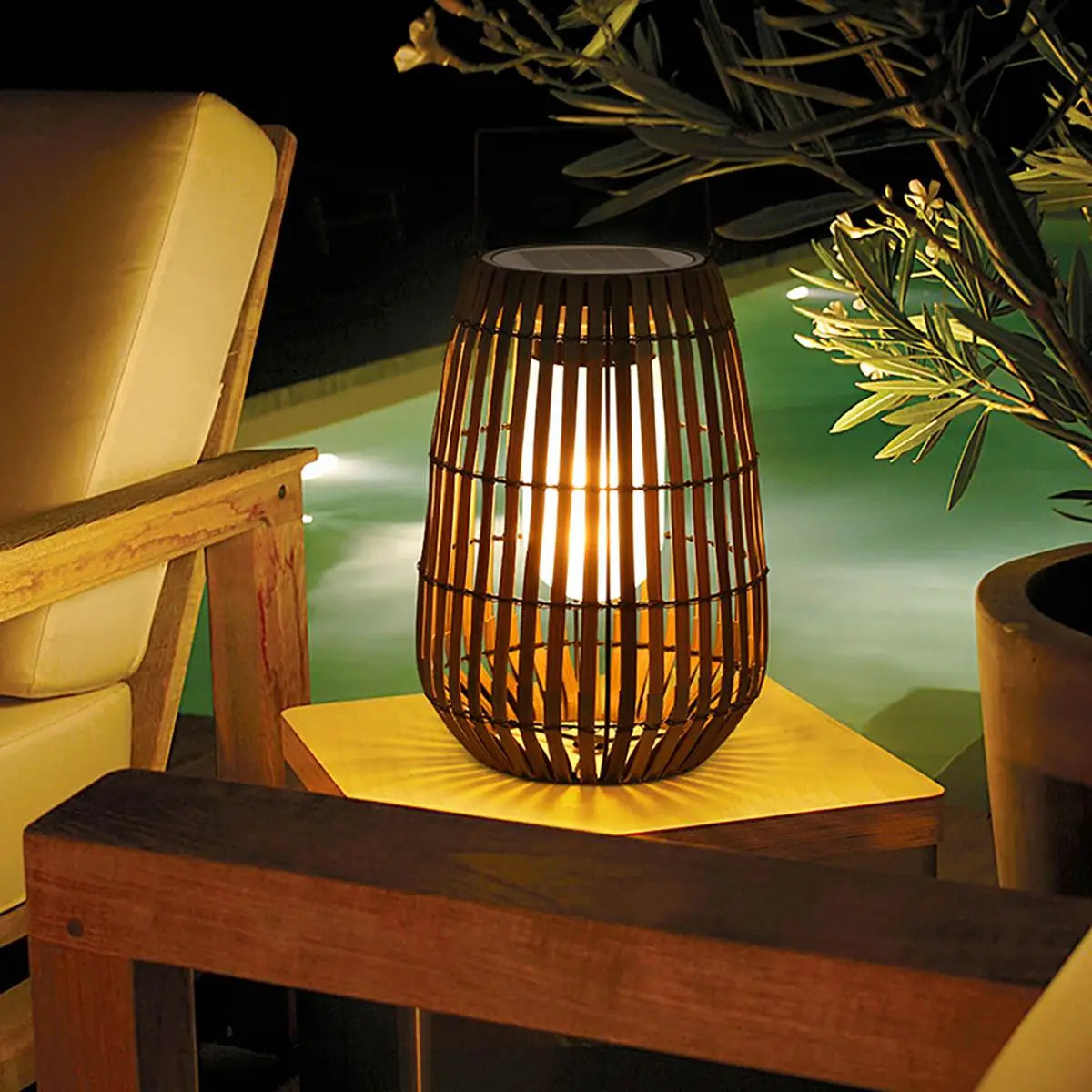 Tengbian Portable Lawn Outdoor Lamp | Desfino