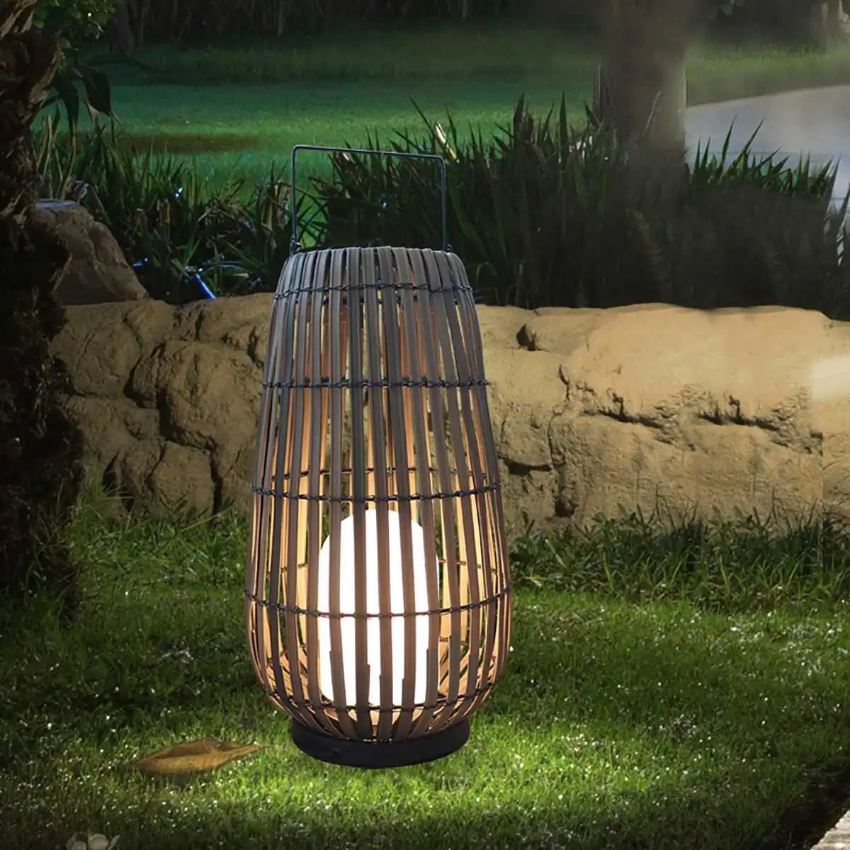 Tengbian Portable Lawn Outdoor Lamp | Desfino