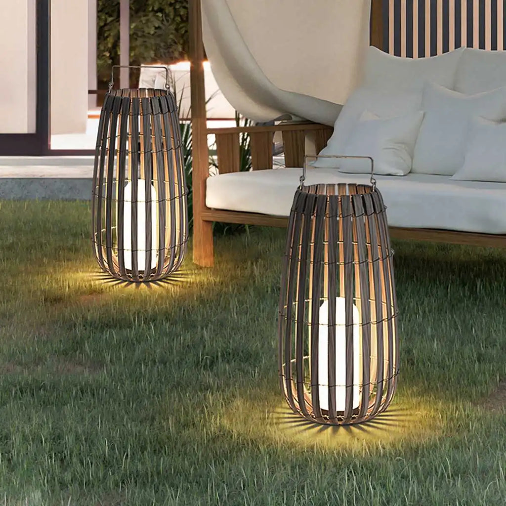 Tengbian Portable Lawn Outdoor Lamp | Desfino