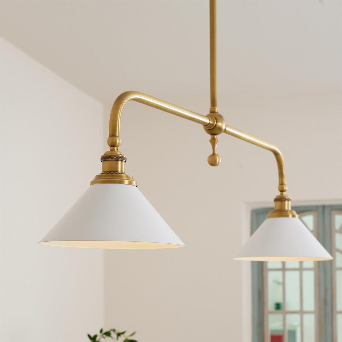 Candeeiro suspenso de vidro vintage AstraVex — Abat-jour branco, design de duas lâmpadas - Desfino