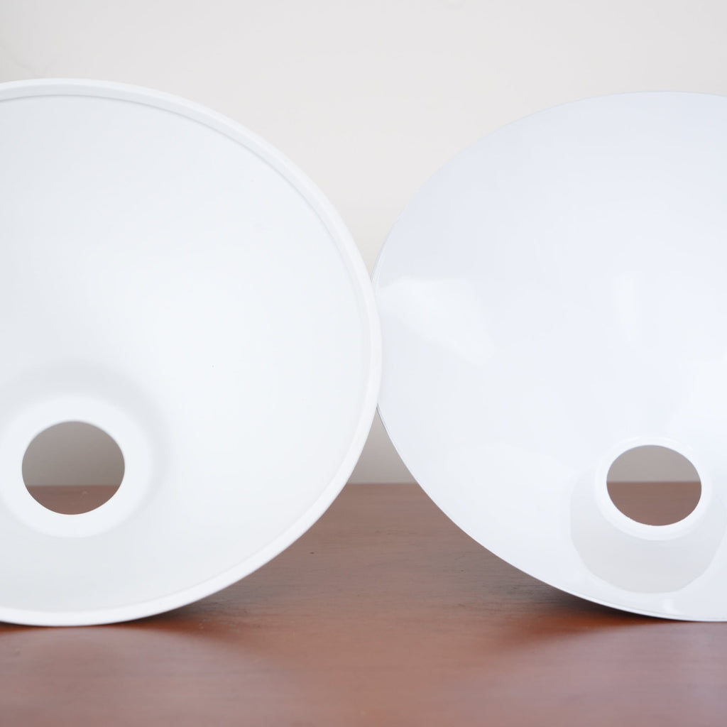 Candeeiro suspenso de vidro vintage AstraVex — Abat-jour branco, design de duas lâmpadas - Desfino