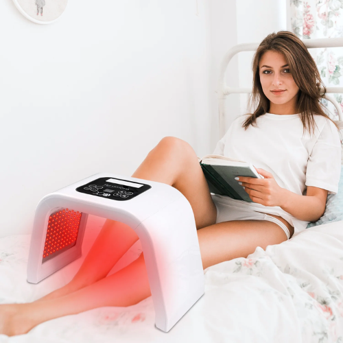 جهاز LumaNova Prism للعلاج الضوئي لبشرة الوجه بتقنية LED ذات 7 ألوان - Desfino