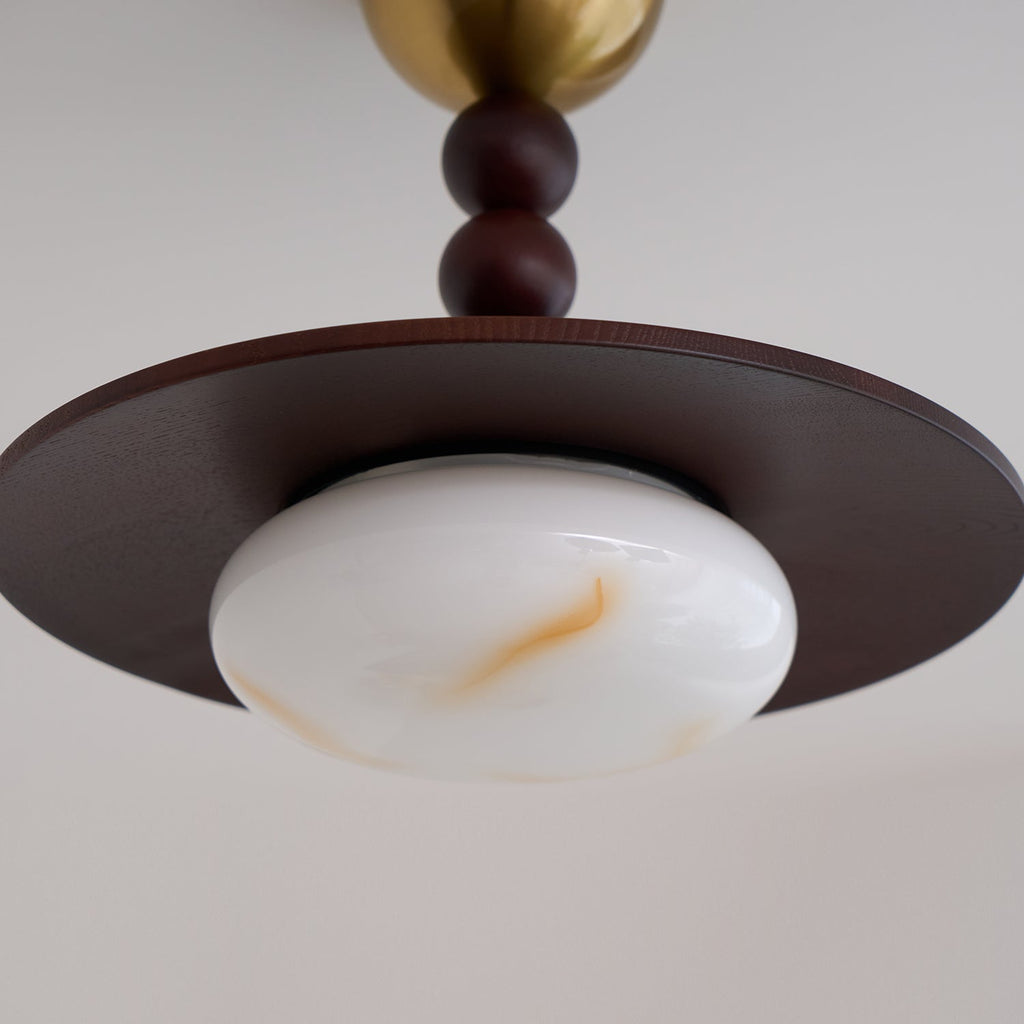 Liora vit taklampa i alabaster - skärm i valnötsträ - Desfino