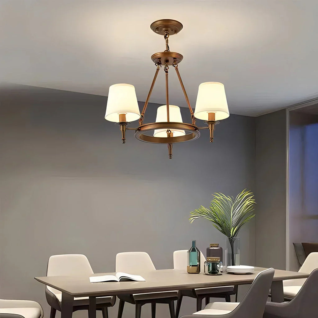 Vintage-Kronleuchter aus Metall und Stoff mit ringförmigem Design | Desfino